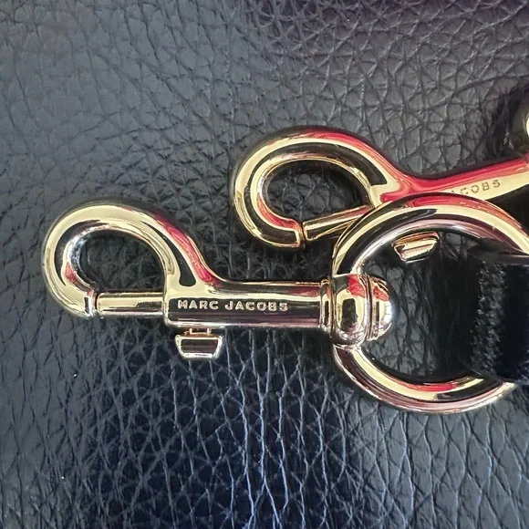 Marc Jacobs Red Patent Heart Logo Camera Crossbody Bag Limited Edition❤️ - Picture 15 of 15